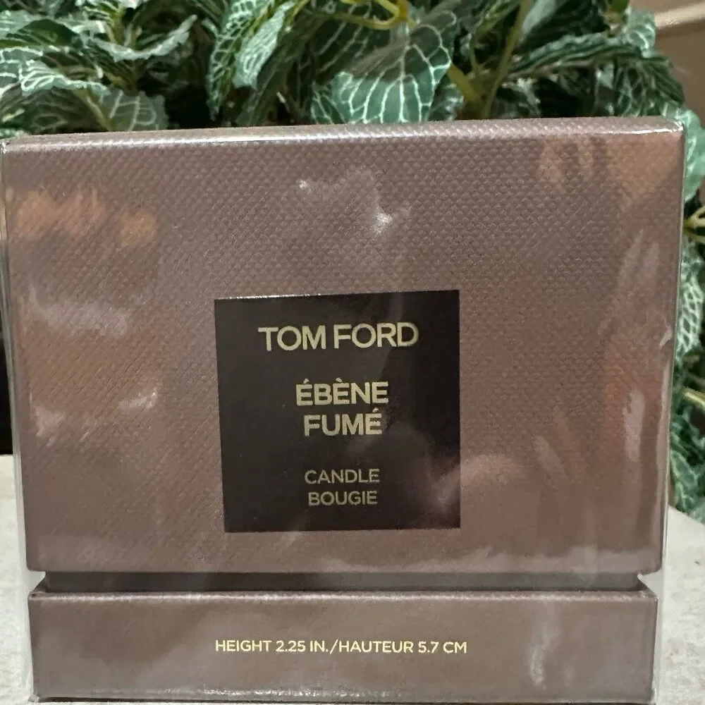 TOM FORD ÉBÈNE FUMÉ
CANDLE BOUGIE - Picture 5 of 6